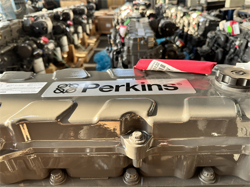 珀金斯Perkins2406J-E13TA柴油發(fā)動(dòng)機(jī)的維修保養(yǎng)資料與故障分析